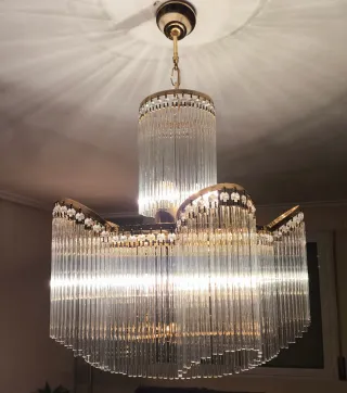 Lámpara de techo cristal y metal dorada