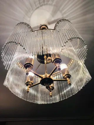 Lámpara de techo cristal y metal dorada