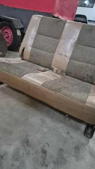 Asiento trasero Mitsubishi Pajero MK1