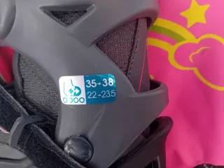 Patines y cascos para niños