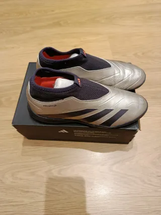 Botas futbol talla 38 Adidas Predator