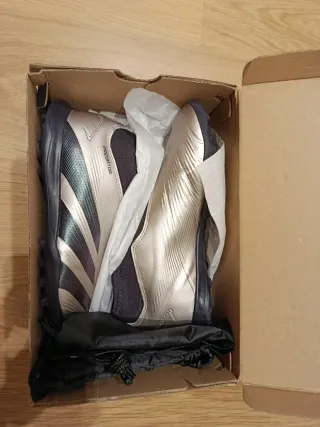 Botas futbol talla 38 Adidas Predator