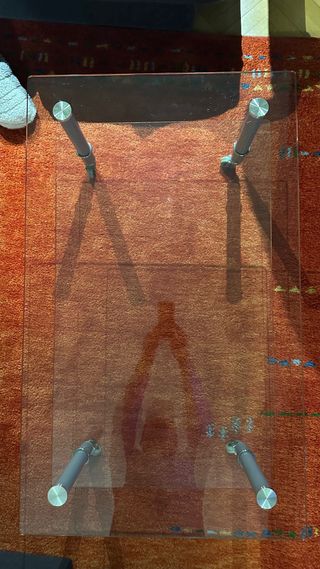 Tavolo da centro in vetro e metallo