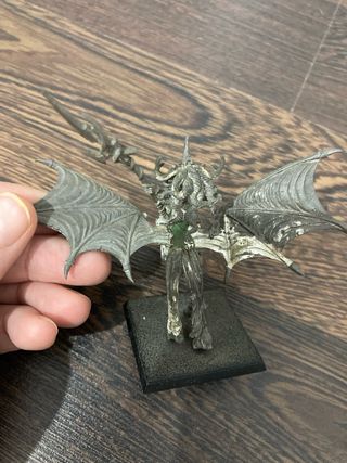 Warhammer Elfos Oscuros Morathi Pegaso Negro