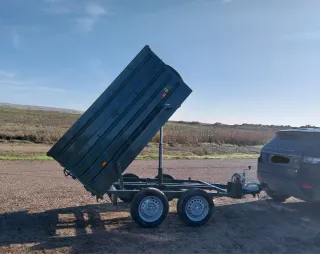 Remolque basculante hidr. doble eje 220x140