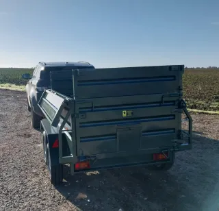 Remolque basculante hidr. doble eje 220x140