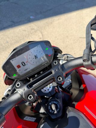 Ducati Hypermotard 950