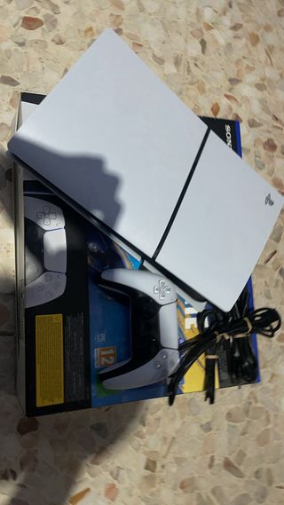 Consola Sony PS5 Blanca Nueva