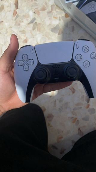 Consola Sony PS5 Blanca Nueva