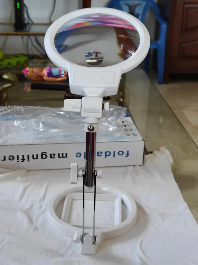 Lupa pieghevole con luce, 2 lenti e plotter