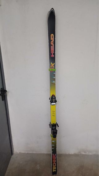 Esquís HEAD 2m con fijaciones