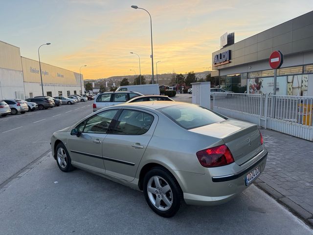 PEUGEOT 407 2.0i 136CV