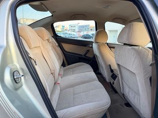 PEUGEOT 407 2.0i 136CV