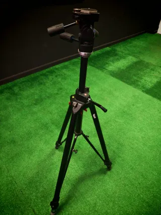 Manfrotto Trípode Triaut 058B + Cabezal 229