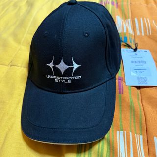 Gorra Bershka Talla M Negra