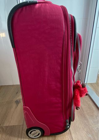 PEQUEÑA MALETA CON RUEDAS KIPLING , TIPO TROLLEY