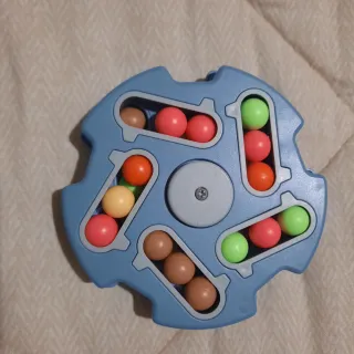 Juguete educativo de bolas de colores