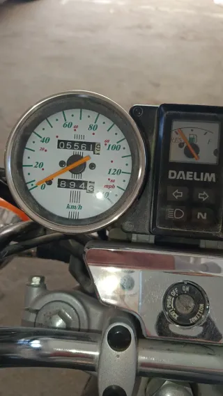 Moto de 125cc Daelim VS 125