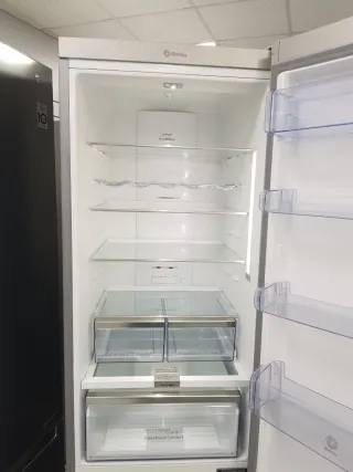 Nevera Combi Balay porta Cristal con garantía