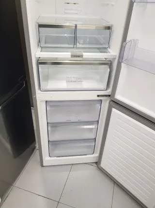 Nevera Combi Balay porta Cristal con garantía