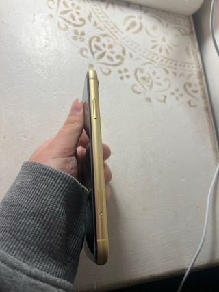 iPhone XR 128 GB Giallo