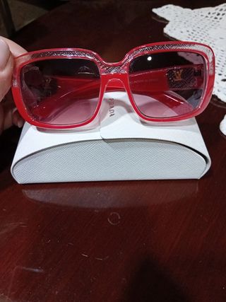 Occhiali da sole Louis Vuitton Rossi