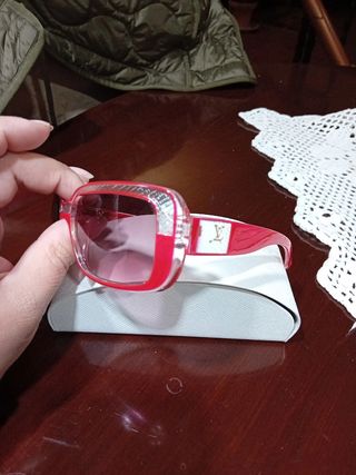 Occhiali da sole Louis Vuitton Rossi