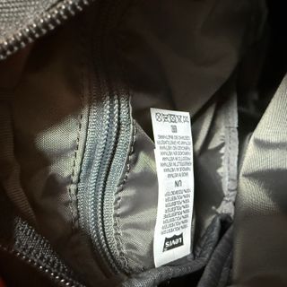 Bolso Levi's Cruzado Mini Negro