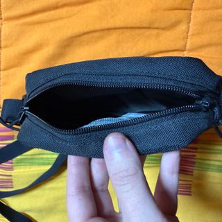 Bolso Levi's Cruzado Mini Negro