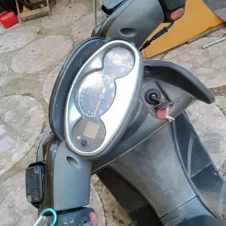 Yamaha Majesty 125 (2004)