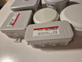 Cajas estancas Famatel (3 unidades)