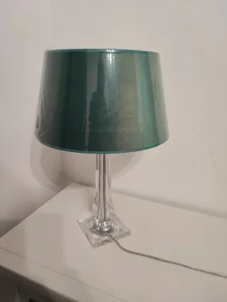 Lámpara de mesa cristal y rosa