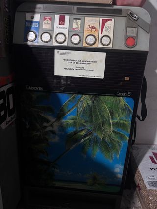 Máquina Expendedora Azkoyen