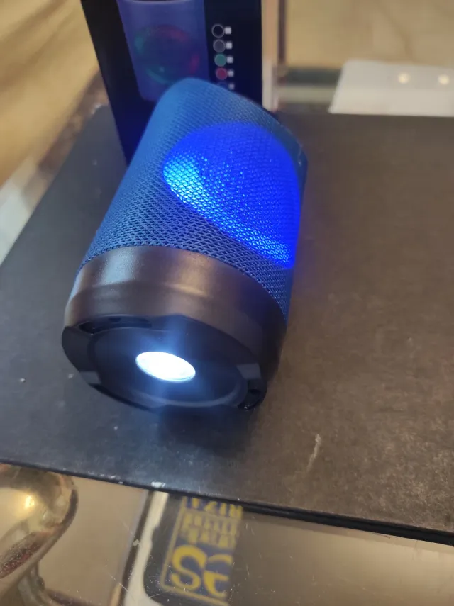 2 Altoparlanti Bluetooth Portatili sono due