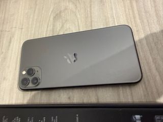 iPhone 11 Pro Max Negro