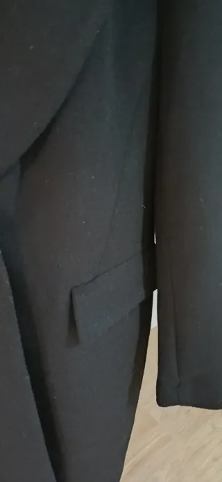 Abrigo ZARA Negro Entallado