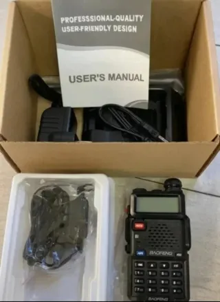 Radio Baofeng UV 5R Walkie Talkie Professionale