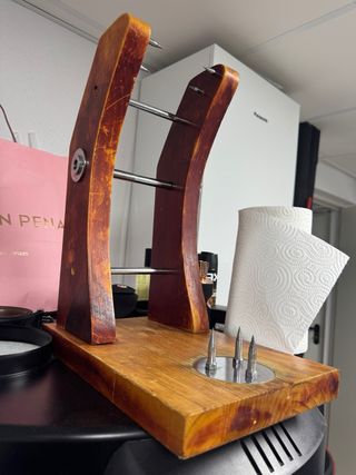 Jamonero de pie madera y metal