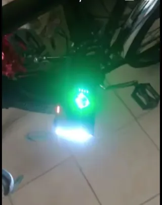 Luce LED anteriore per bicicletta