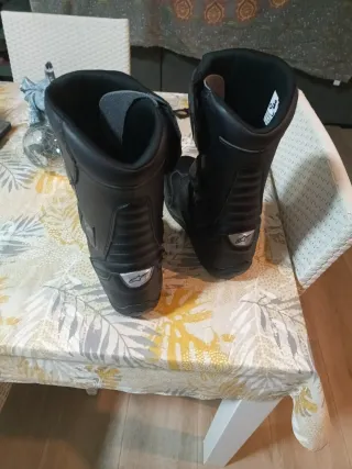 Botas de Moto Alpinestars Negras
