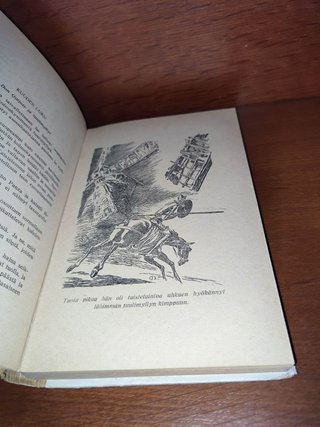 DON QUIJOTE en FINLANDÉS. 1946. TAPAS DURAS. FINÉS