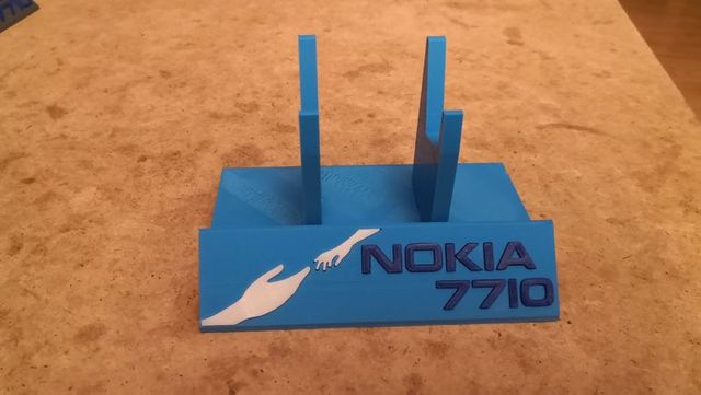 stand Expositor Nokia 7710 impreso 3d