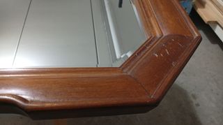 Specchio in legno di noce