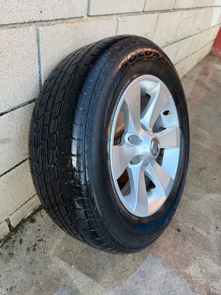 Llanta 17” Nissan Terrano II 235/65/17 104T rueda