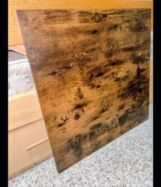 Mesa de diseño madera y metal