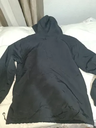 Chaqueta con capucha Expedition 847