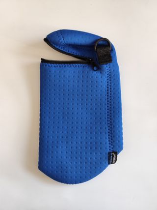 Funda azul para altavoz Willful