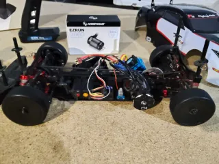 Coche RC Eléctrico Pista 1:10 Nuevo