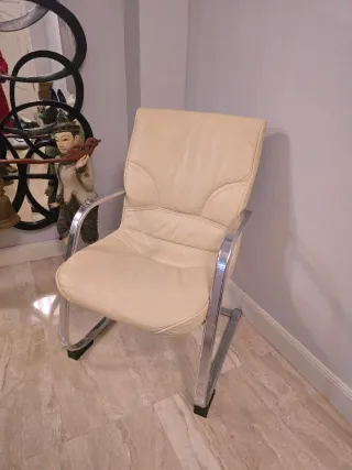 2 Sillas de escritorio/despacho