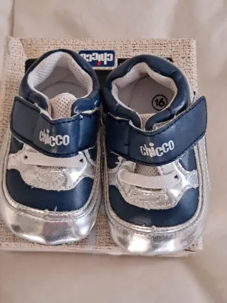 Scarpine neonato Chicco N.16